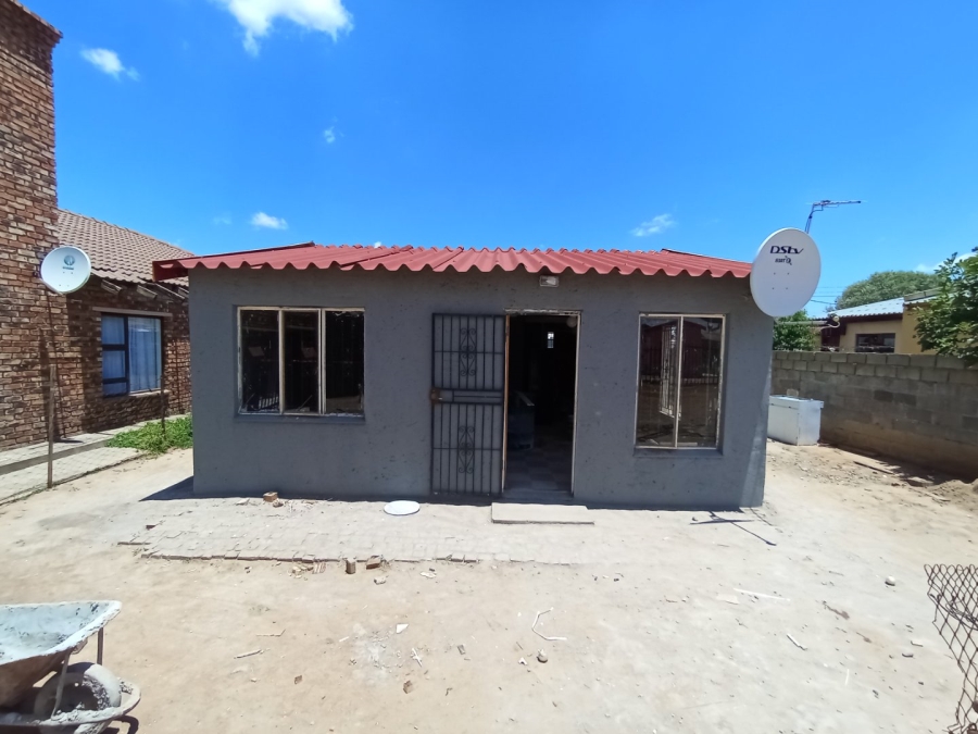 2 Bedroom Property for Sale in Blomanda Free State